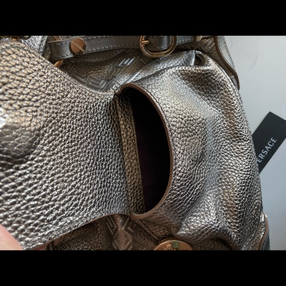 Authentic Versace shoulder bag - Picture 5 of 16
